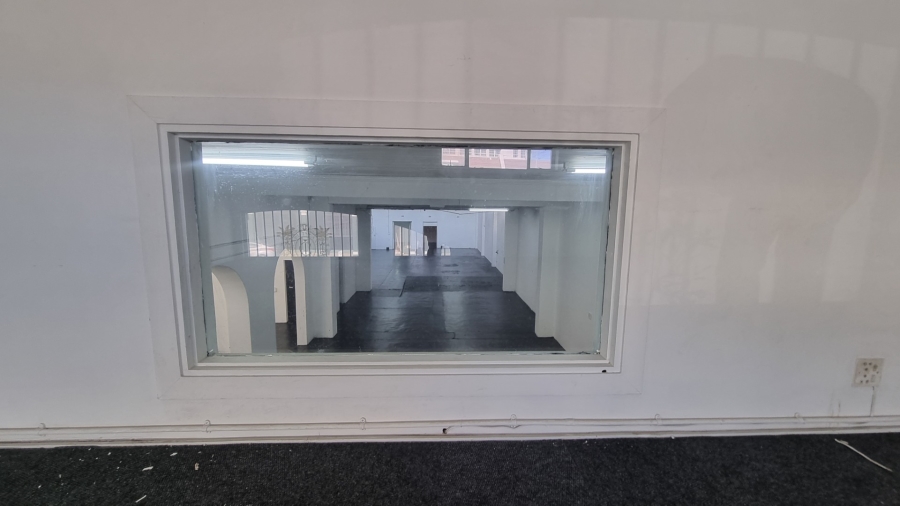 To Let Commercial Property for Rent in Woodstock Western Cape